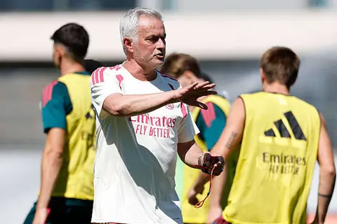 ديربي خلف الأبواب المغلقة.. ريال مدريد يحدد مباراته الودية الأولى استعدادا للموسم الجديد